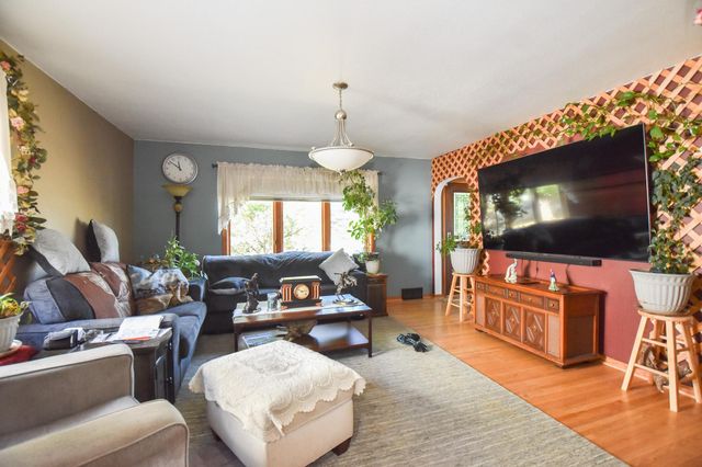 1630 11 Avenue S, Fargo, ND 58103