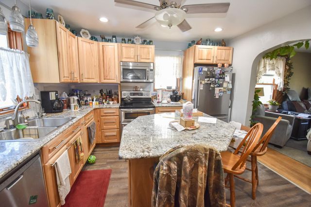 1630 11 Avenue S, Fargo, ND 58103