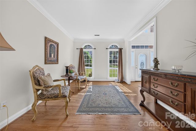 12135 Darby Chase Drive, Charlotte, NC 28277