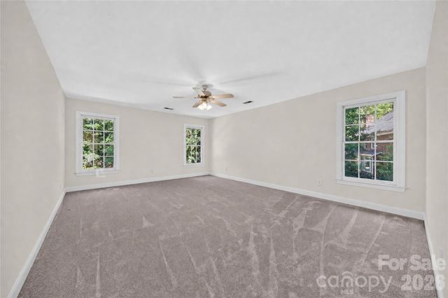12135 Darby Chase Drive, Charlotte, NC 28277