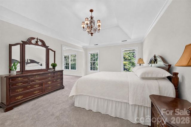 12135 Darby Chase Drive, Charlotte, NC 28277