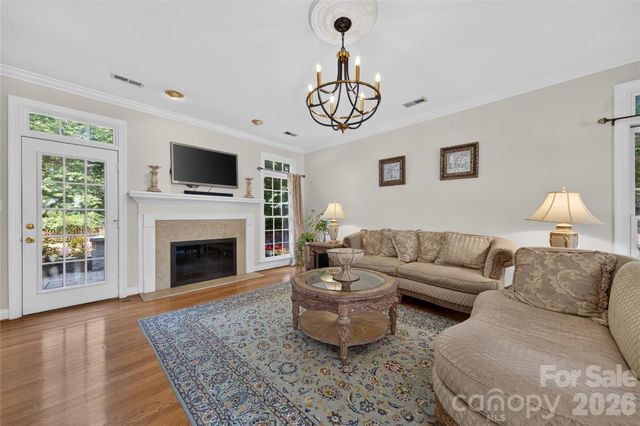 12135 Darby Chase Drive, Charlotte, NC 28277