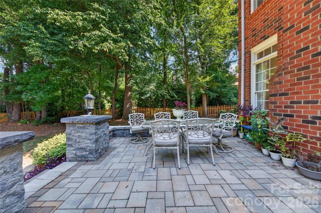 12135 Darby Chase Drive, Charlotte, NC 28277