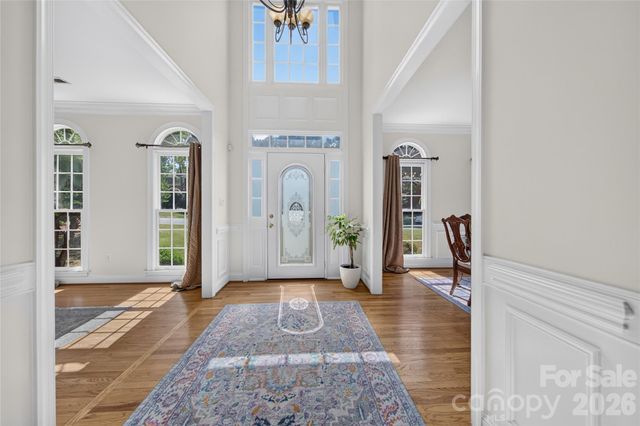 12135 Darby Chase Drive, Charlotte, NC 28277