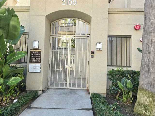 2225 Scholarship, Irvine, CA 92612