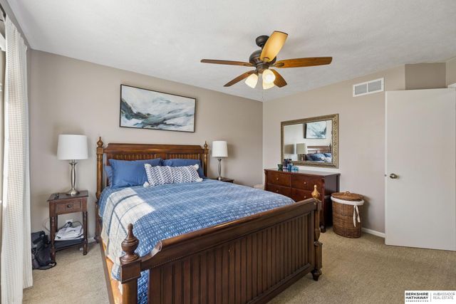 1621 SW 36 Street, Lincoln, NE 68522