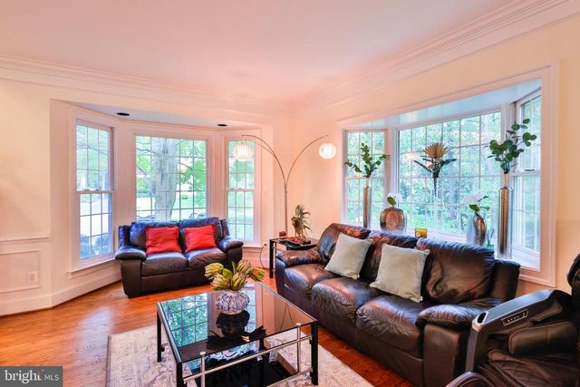 12011 BENNETT FARMS, Oak Hill, VA 20171