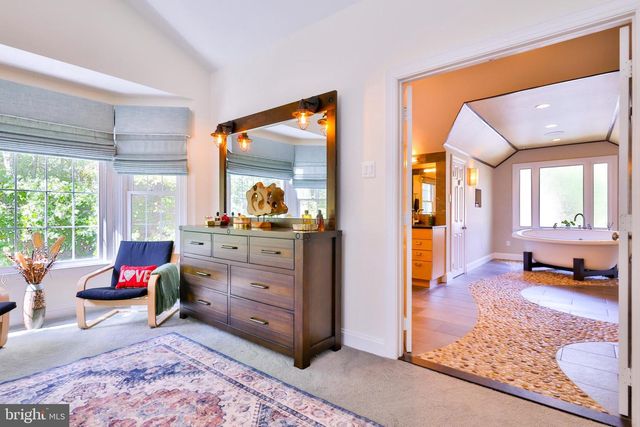 12011 BENNETT FARMS, Oak Hill, VA 20171