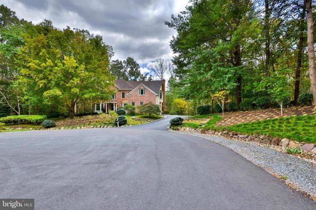 12011 BENNETT FARMS, Oak Hill, VA 20171