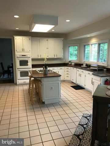 12011 BENNETT FARMS, Oak Hill, VA 20171