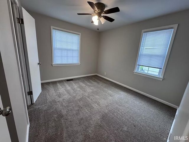 2704 S Macedonia Avenue, Muncie, IN 47302