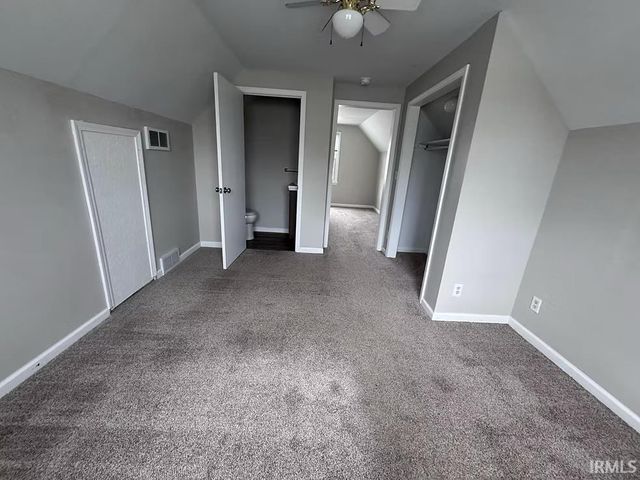 2704 S Macedonia Avenue, Muncie, IN 47302