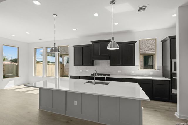 540 Paramus Park, Cibolo, TX 78108