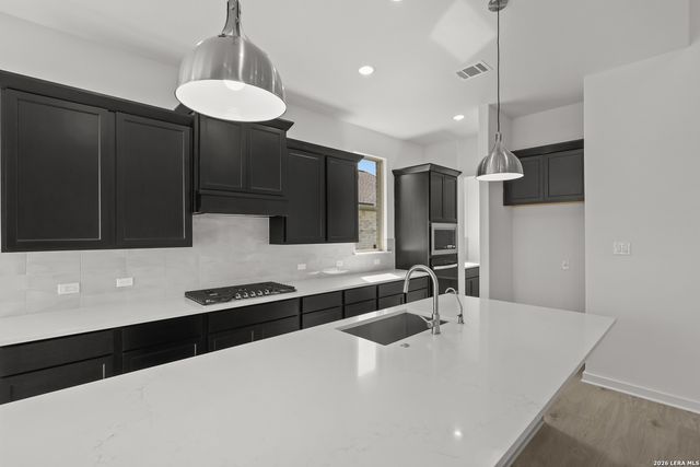 540 Paramus Park, Cibolo, TX 78108