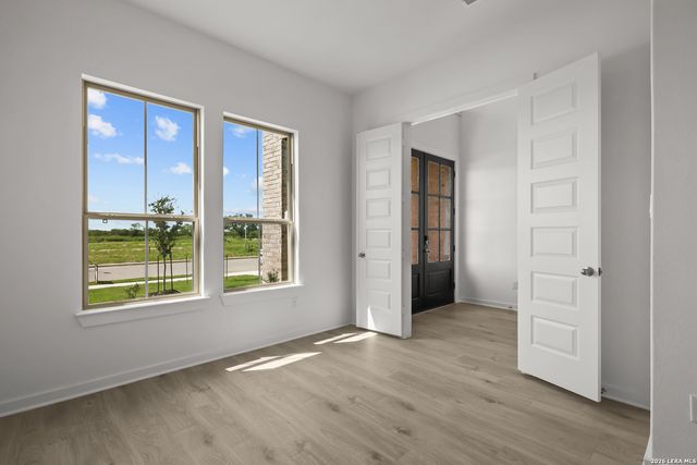 540 Paramus Park, Cibolo, TX 78108