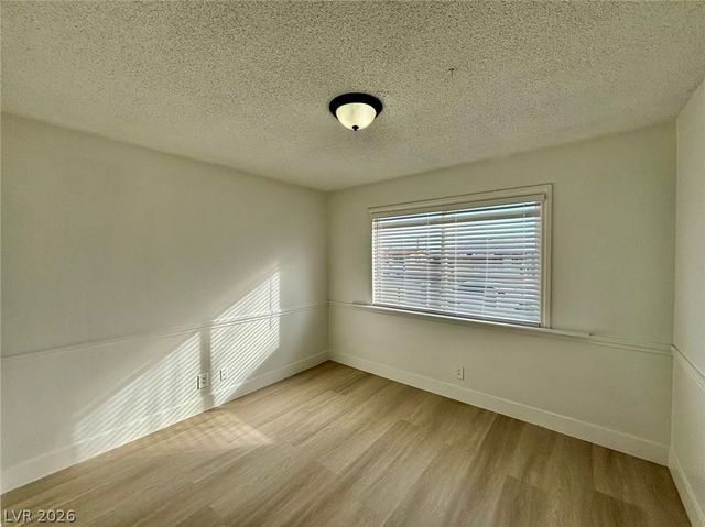 6508 EVERGREEN Avenue, Las Vegas, NV 89107