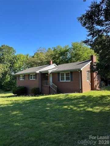 2805 Belmeade Drive, Charlotte, NC 28214