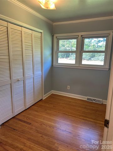 2805 Belmeade Drive, Charlotte, NC 28214