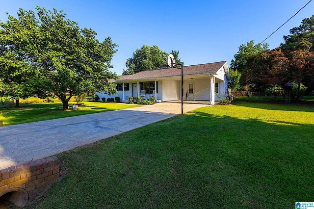 4 CARRIAGE ROAD, Anniston, AL 36206