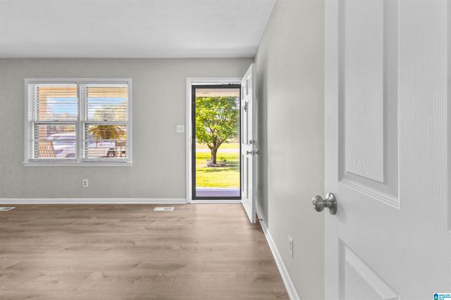 4 CARRIAGE ROAD, Anniston, AL 36206