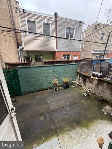 2246 S 15TH ST, Philadelphia, PA 19145