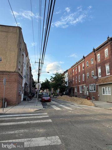 2246 S 15TH ST, Philadelphia, PA 19145