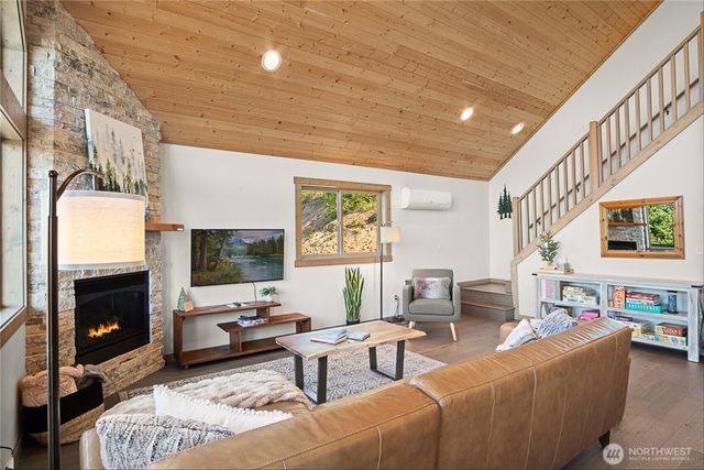 600 Paintbrush Lane, Ronald, WA 98940