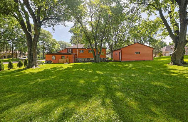 1400 Marion Street, Schaumburg, IL 60193