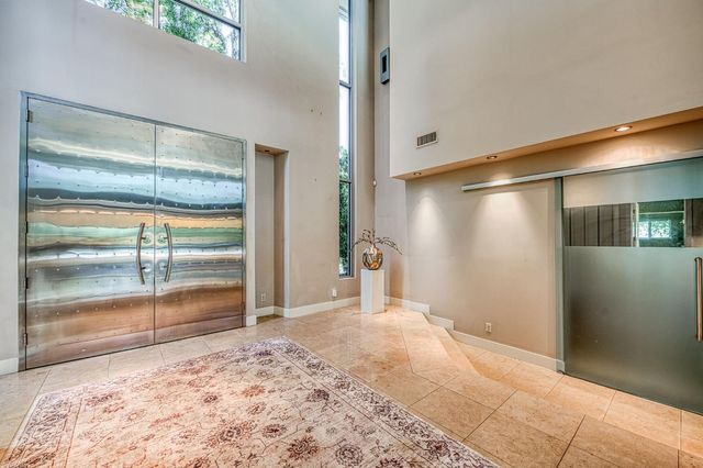 6490 N Sequoia Drive, Fresno, CA 93711