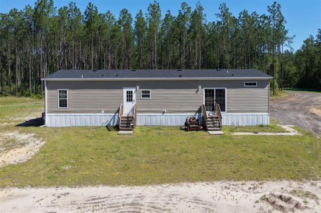 15539 COUNTY RD 305, Bunnell, FL 32110