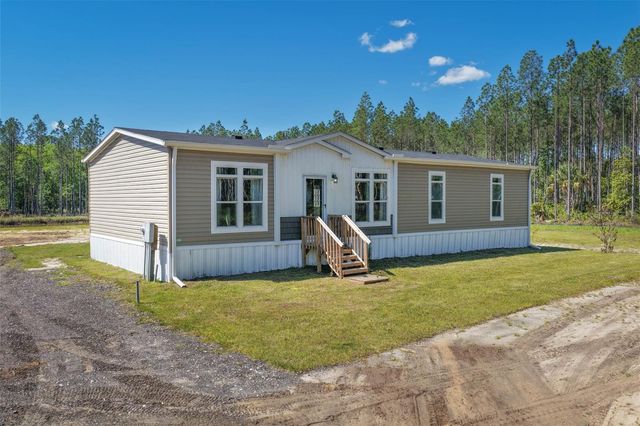 15539 COUNTY RD 305, Bunnell, FL 32110