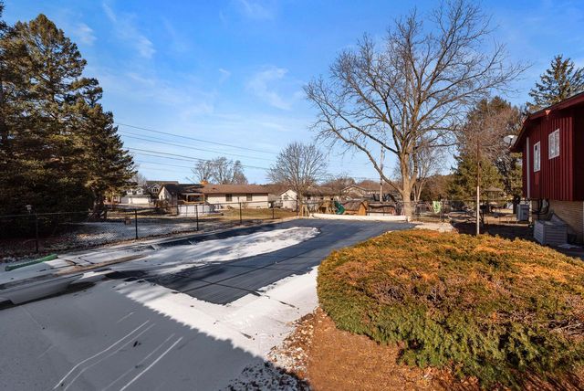 1015 Hillside DRIVE, Kewaskum, WI 53040