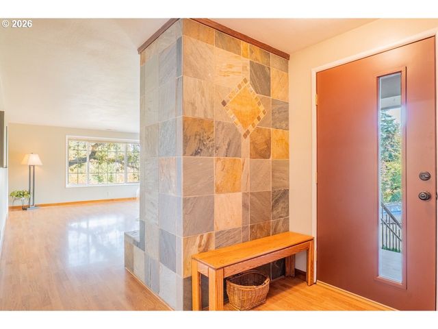 3460 MCMILLAN St, Eugene, OR 97405
