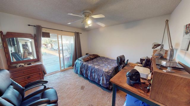 7690 N Leonard Avenue, Clovis, CA 93619
