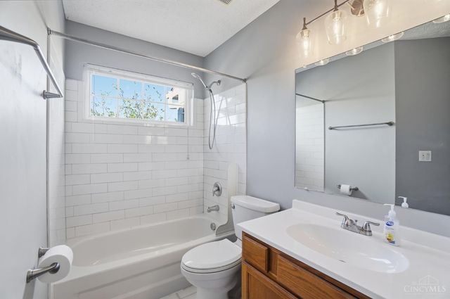 6366 Inverness Way, Mason, OH 45040