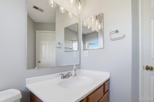 6366 Inverness Way, Mason, OH 45040