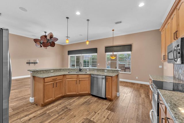 2809 DURANT TRAILS BOULEVARD, Dover, FL 33527