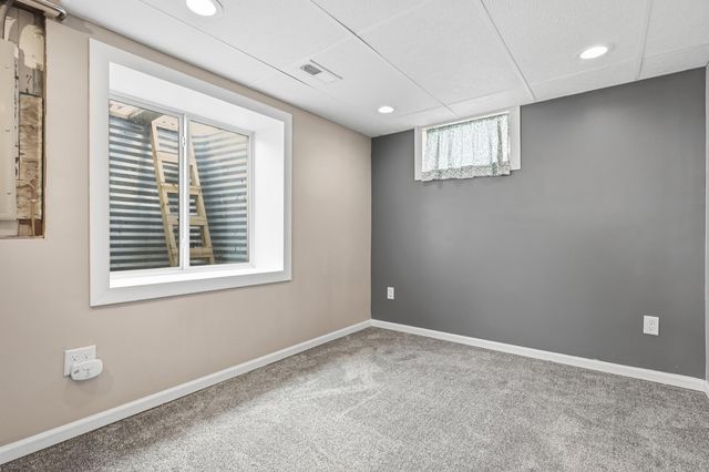 653 109th Lane NE, Blaine, MN 55434