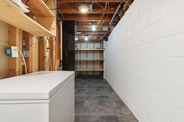 653 109th Lane NE, Blaine, MN 55434