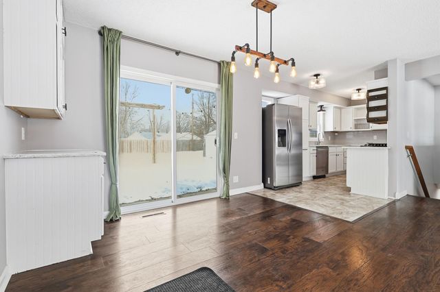 653 109th Lane NE, Blaine, MN 55434