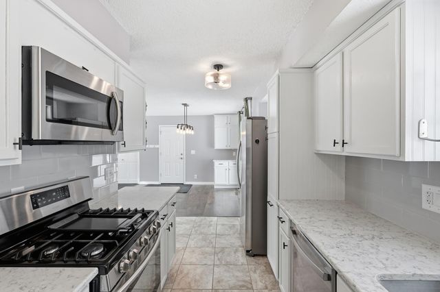 653 109th Lane NE, Blaine, MN 55434