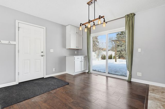 653 109th Lane NE, Blaine, MN 55434