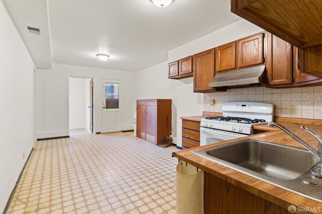 779 43rd Avenue, San Francisco, CA 94121