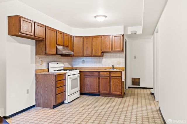 779 43rd Avenue, San Francisco, CA 94121