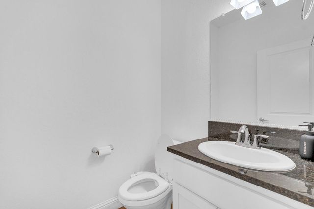 4430 W Langden Drive, Fresno, CA 93722