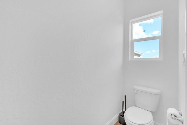 4430 W Langden Drive, Fresno, CA 93722