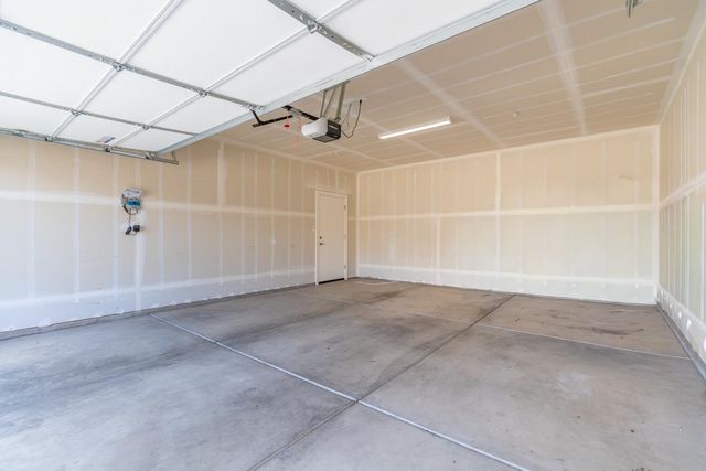 4430 W Langden Drive, Fresno, CA 93722