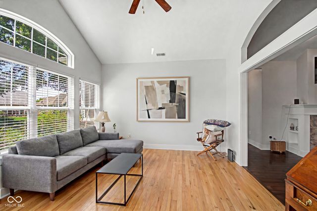 1611 Summerwood, Greenfield, IN 46140