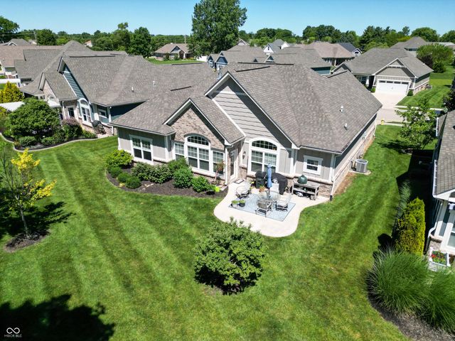 1611 Summerwood, Greenfield, IN 46140