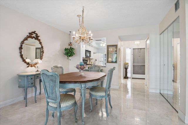 2307 SW 15th Street SW 1, Deerfield Beach, FL 33442